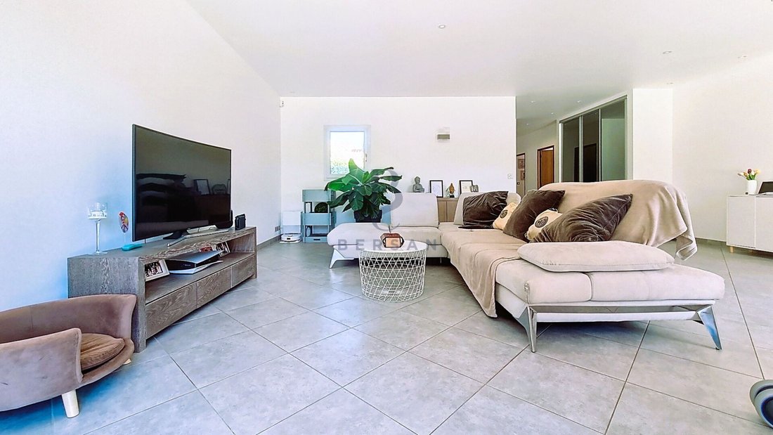 Villa in Exterieurs, Frejus, France 4 - 17756134