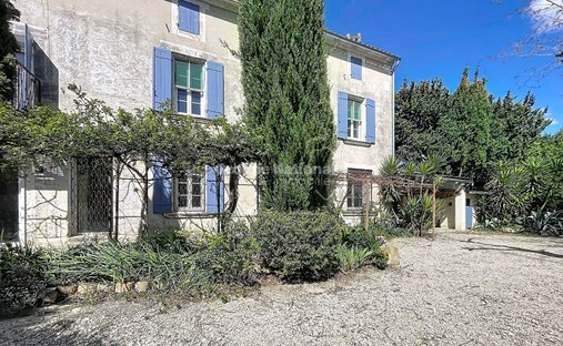 House in Barbentane, Provence-Alpes-Côte d'Azur, France 1