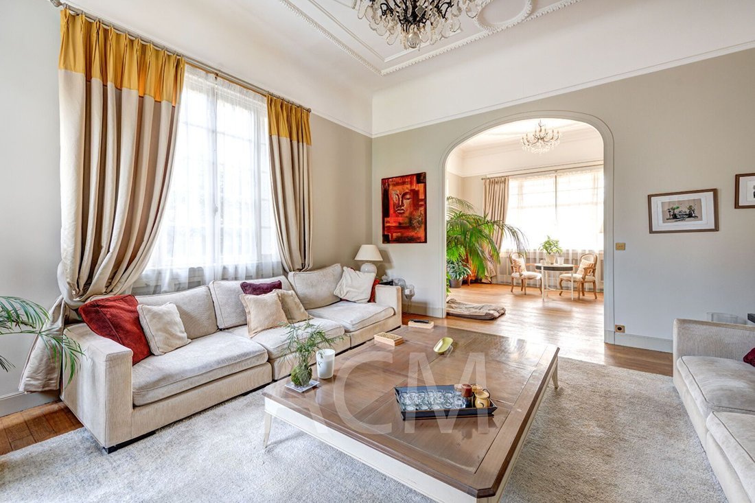 Villa in Napoleon, Maisons-Laffitte, France 3 - 16066265