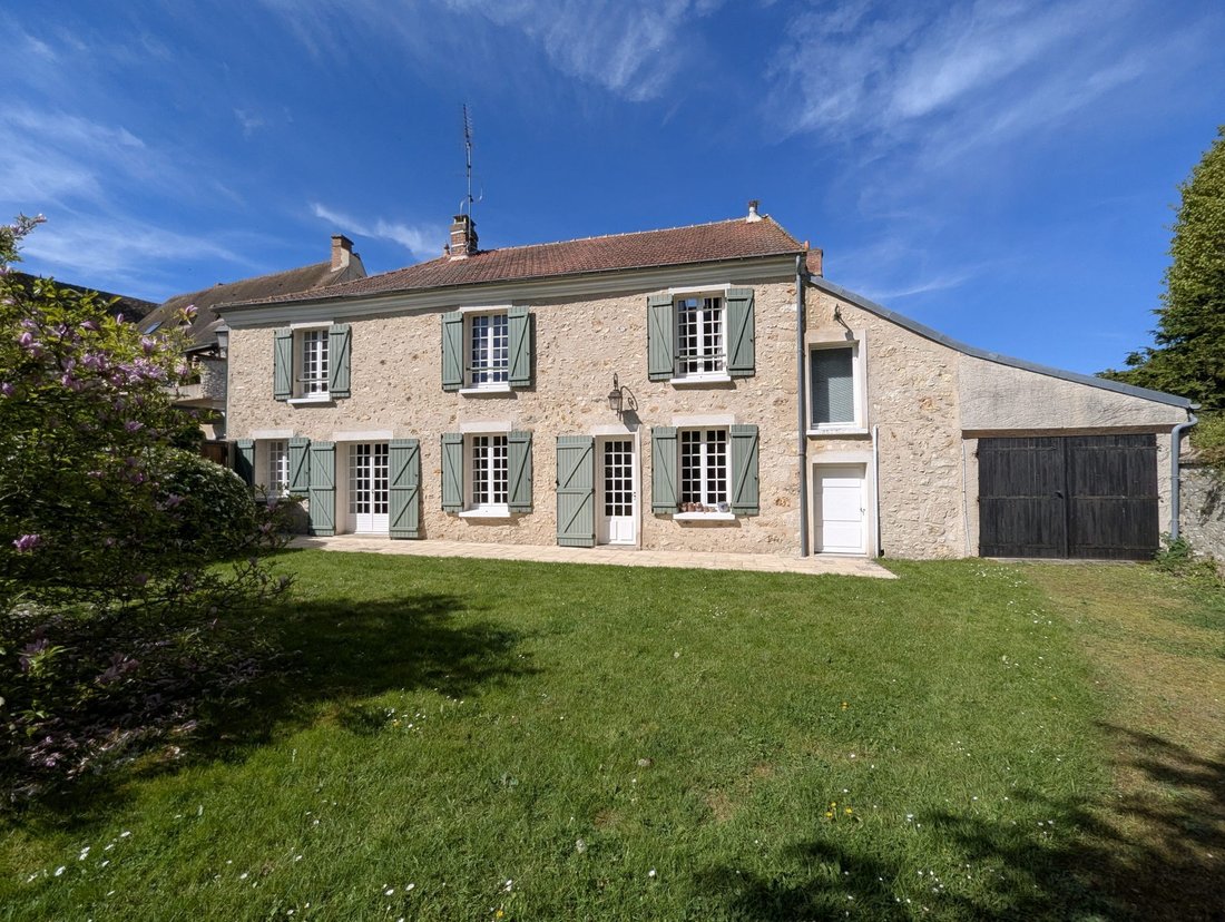 House in Sud, Plaisir, France 1 - 17937461