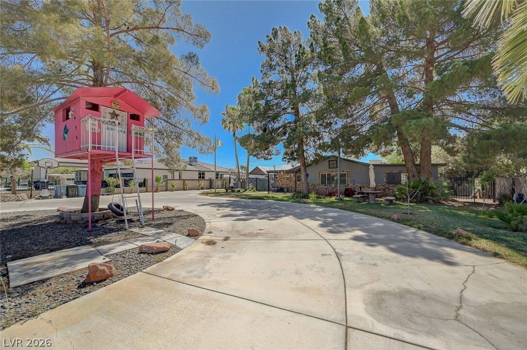 House in Las Vegas, Nevada, United States 5 - 17935528