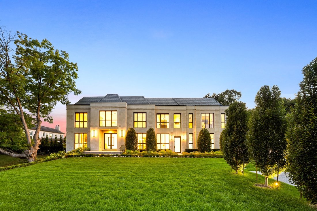 House in Vaughan, Ontario, Canada 2 - 17930569