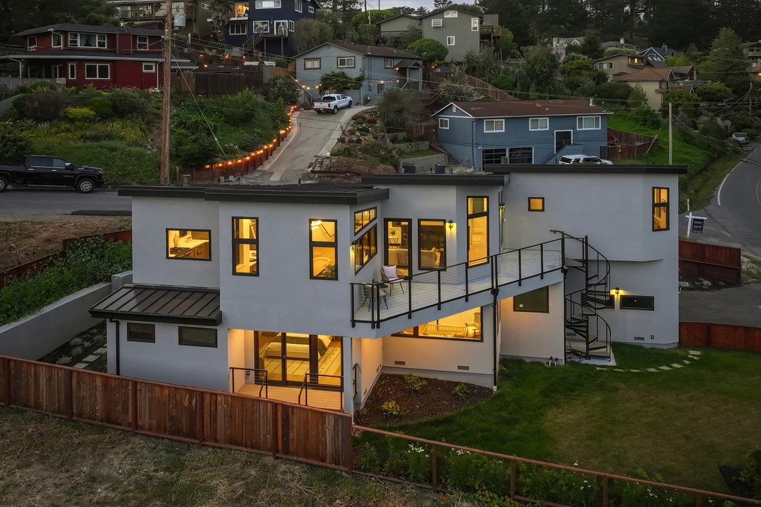 House in Montara, California, United States 3 - 16946296