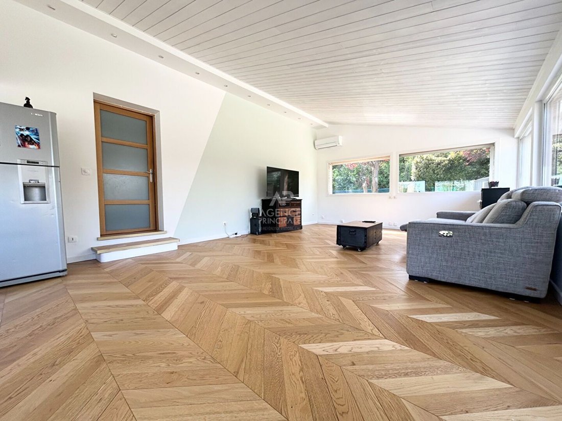House in Carrieres-sous-Poissy, Ile-de-France, France 2 - 17741041