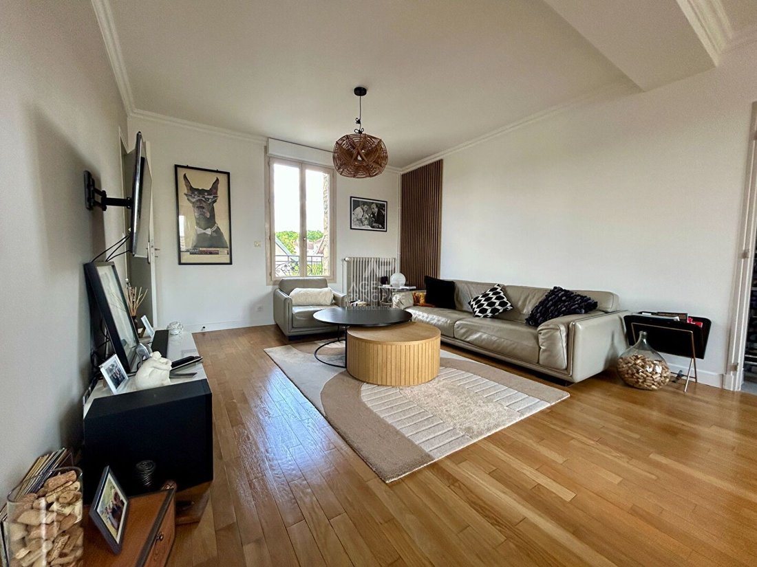 Apartment in Poissy, Ile-de-France, France 2 - 16066811