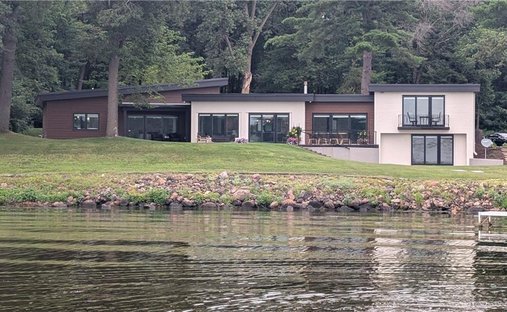 House in Eau Claire, Wisconsin, United States 1