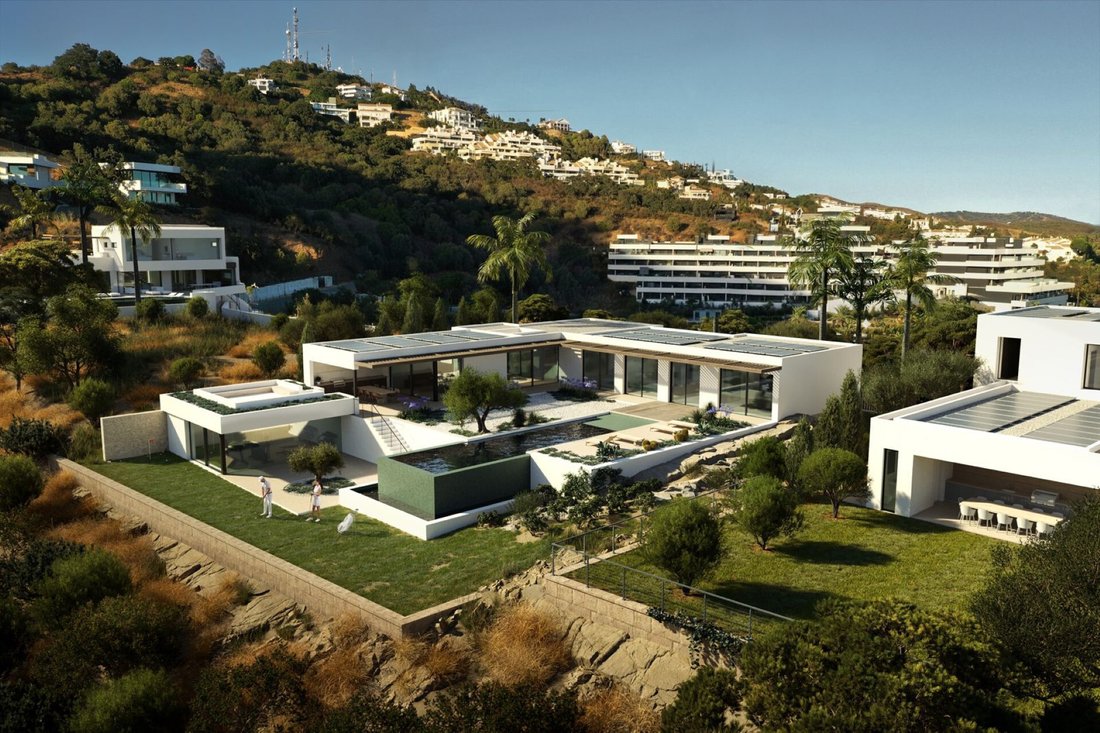Villa in Marbella, Andalusia, Spain 1 - 17928339