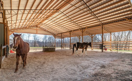 House in Lawrenceburg, Tennessee, United States 1
