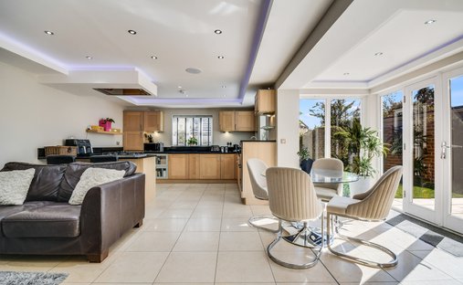 House in Great Baddow, England 1