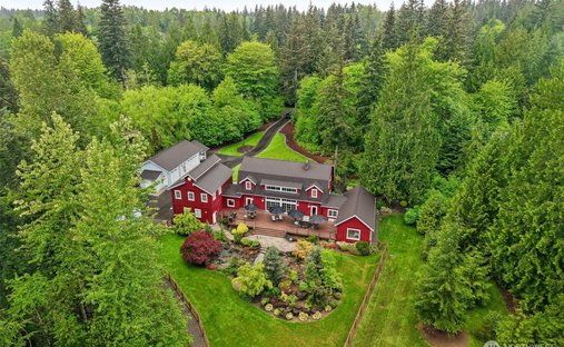 House in Carnation, Washington, United States 1