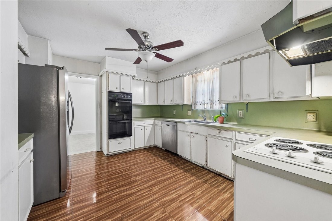 House in Houston, Texas, United States 3 - 17855235