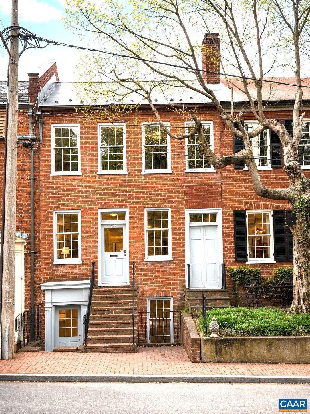 House in Charlottesville, Virginia, United States 1 - 17933389
