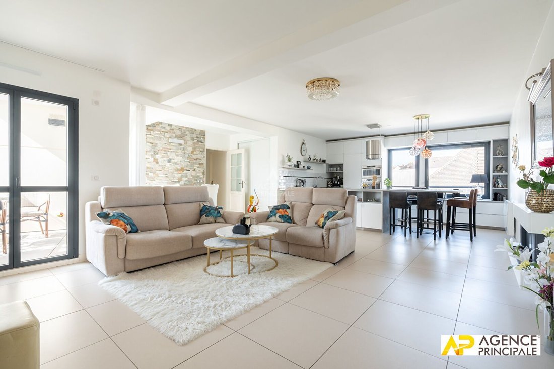 Apartment in Napoleon, Maisons-Laffitte, France 1 - 17829078