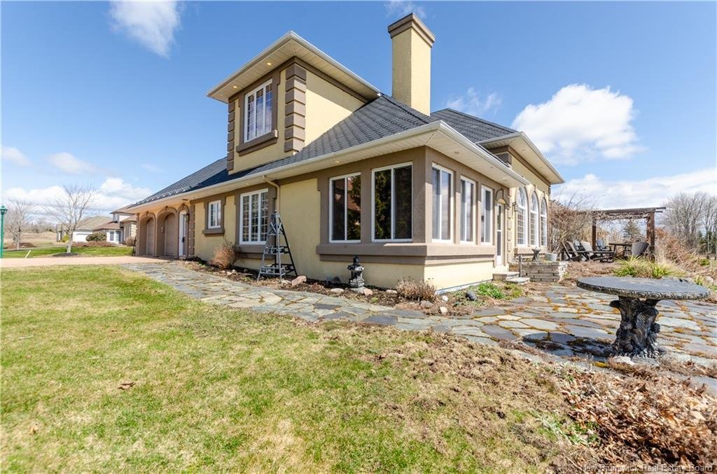 House in Moncton, New Brunswick, Canada 2 - 17935567
