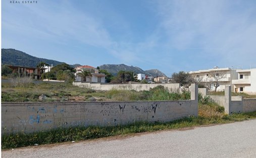 Land in Aegina, Attica, Greece 1