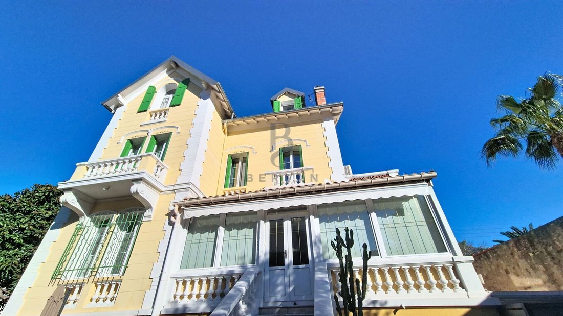 Villa in Le Dramont-Agay-Anthéor-Le Trayas, Saint-Raphaël, France 2 - 16879839