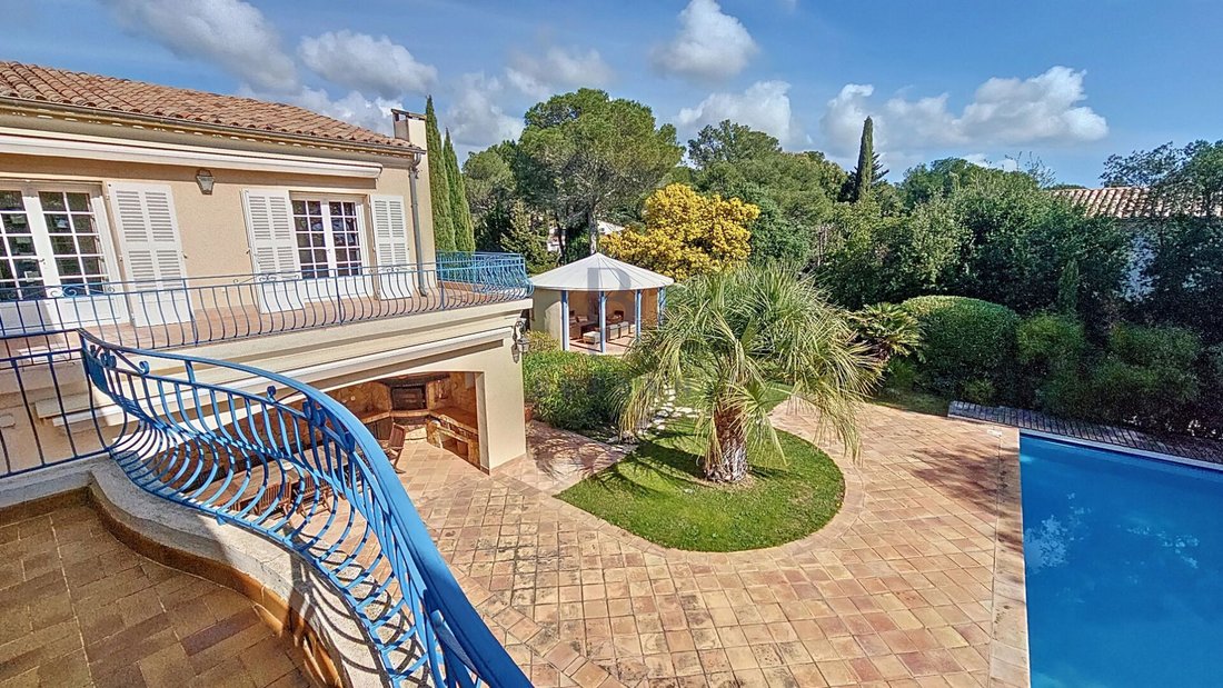 Villa in Le Dramont-Agay-Anthéor-Le Trayas, Saint-Raphaël, France 5 - 16409229