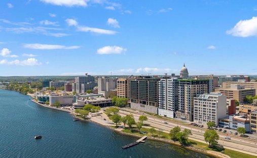 Condo in Madison, Wisconsin, United States 1