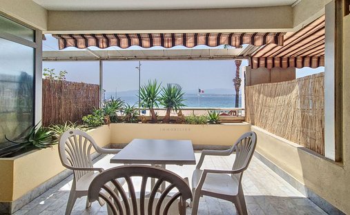 Apartment in Le Dramont-Agay-Anthéor-Le Trayas, Saint-Raphaël, France 1