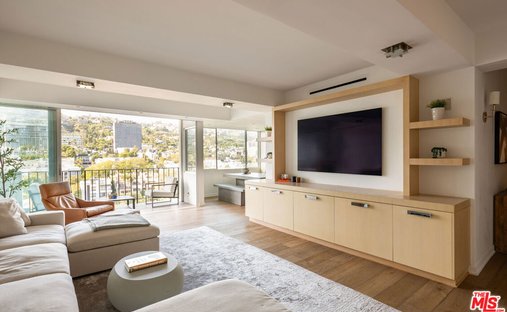 Condo in Los Angeles, California, United States 1