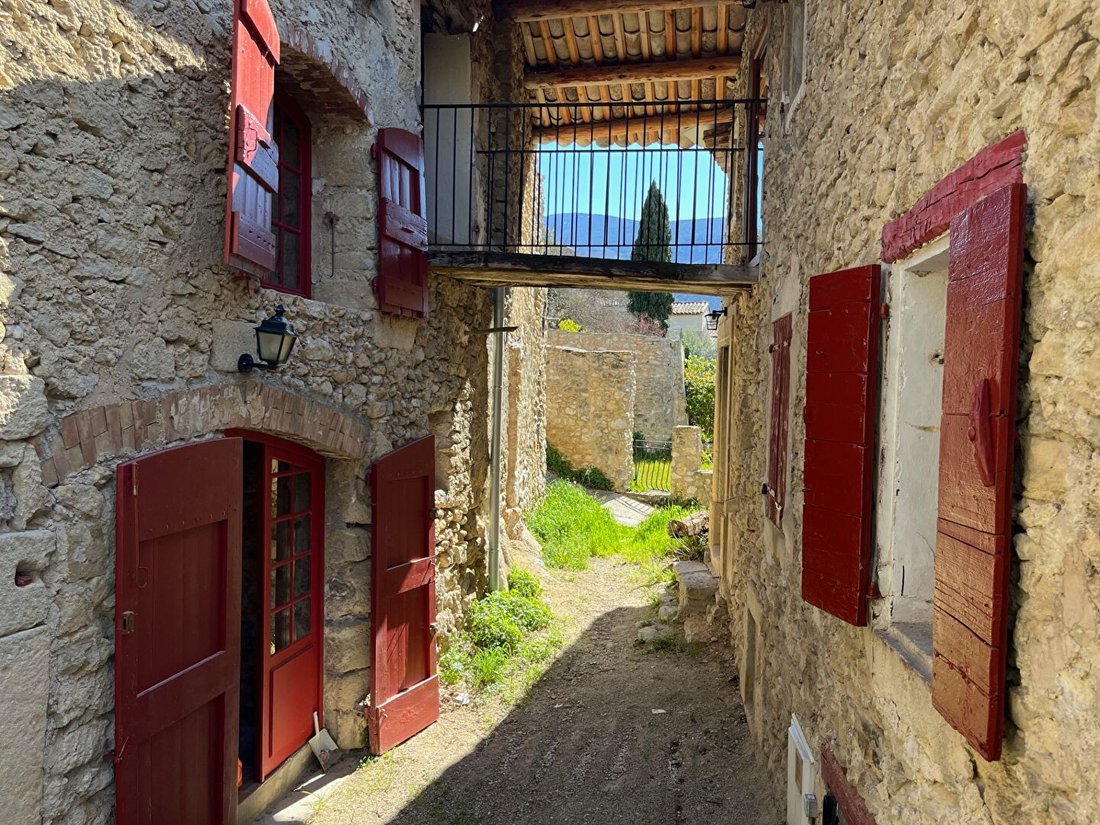 House in Beaumont-du-Ventoux, Provence-Alpes-Côte d'Azur, France 5 - 17686489