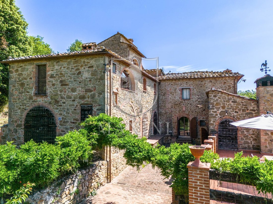 Castle in Sinalunga, Tuscany, Italy 2 - 17941670