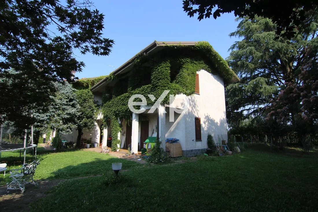Estate in Cadorago, Lombardy, Italy 5 - 17930296