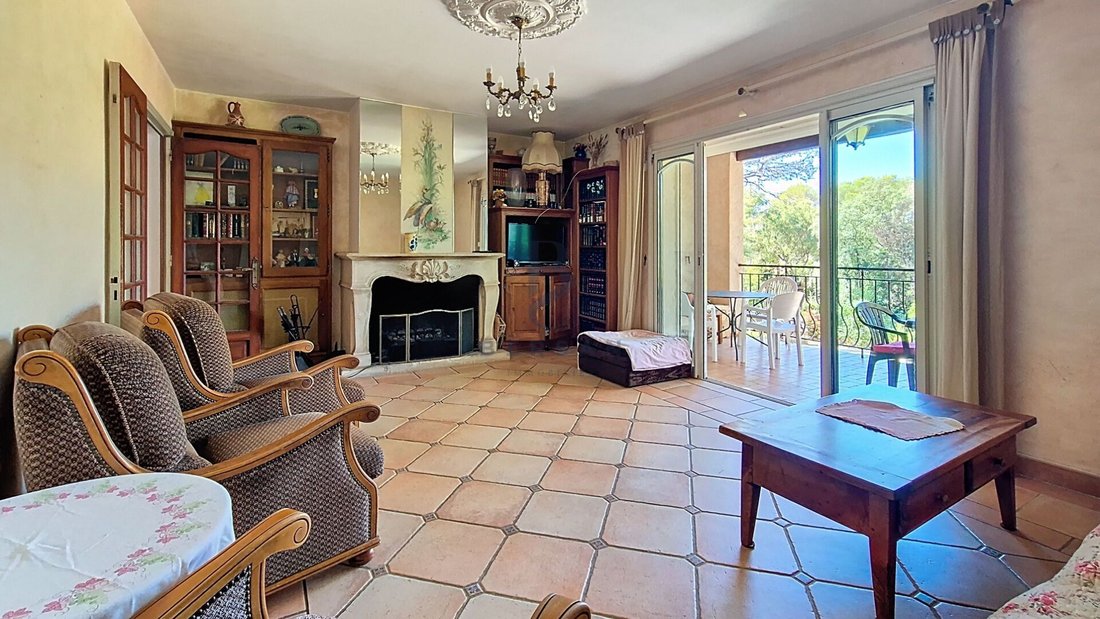 Villa in Le Dramont-Agay-Anthéor-Le Trayas, Saint-Raphaël, France 5 - 16409830