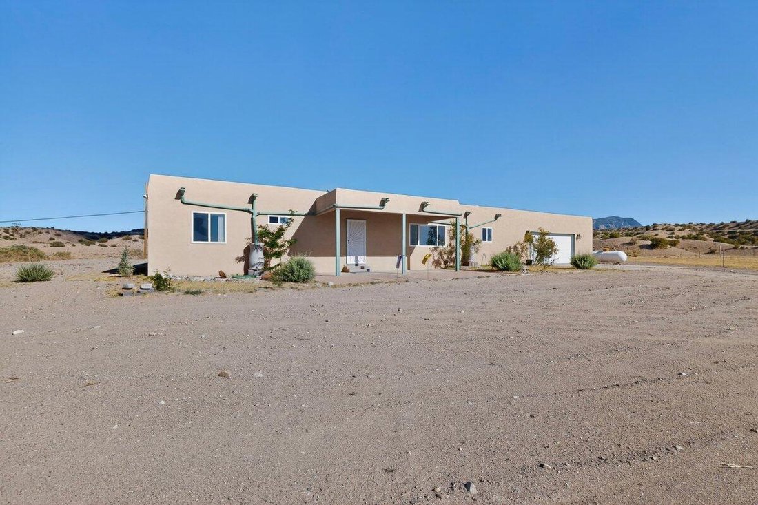 House in Algodones, New Mexico, United States 1 - 17937010