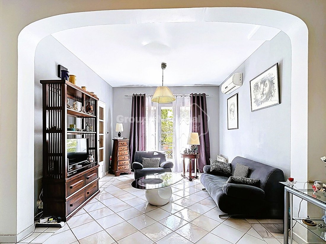 House in Avignon, Provence-Alpes-Côte d'Azur, France 4 - 17844453