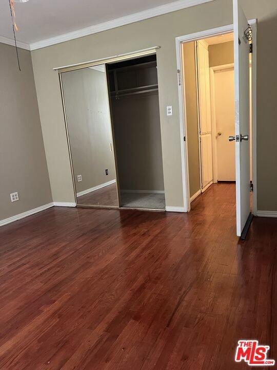 Los Angeles, California, United States 4 - 17936876