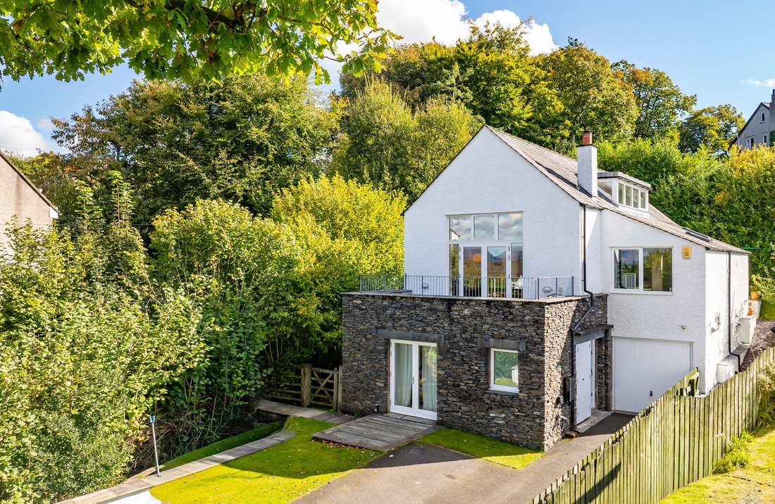 House in Windermere, England 1 - 16393985