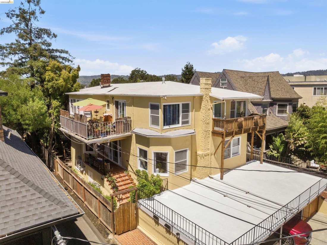 House in Oakland, California, United States 4 - 17932890