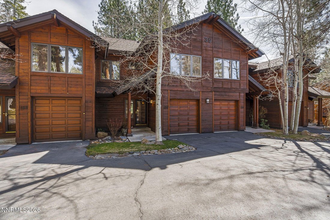 Condo in Incline Village, Nevada, United States 2 - 17932590