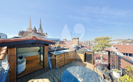 Apartamento en Bayona, Nueva Aquitania, Francia 1