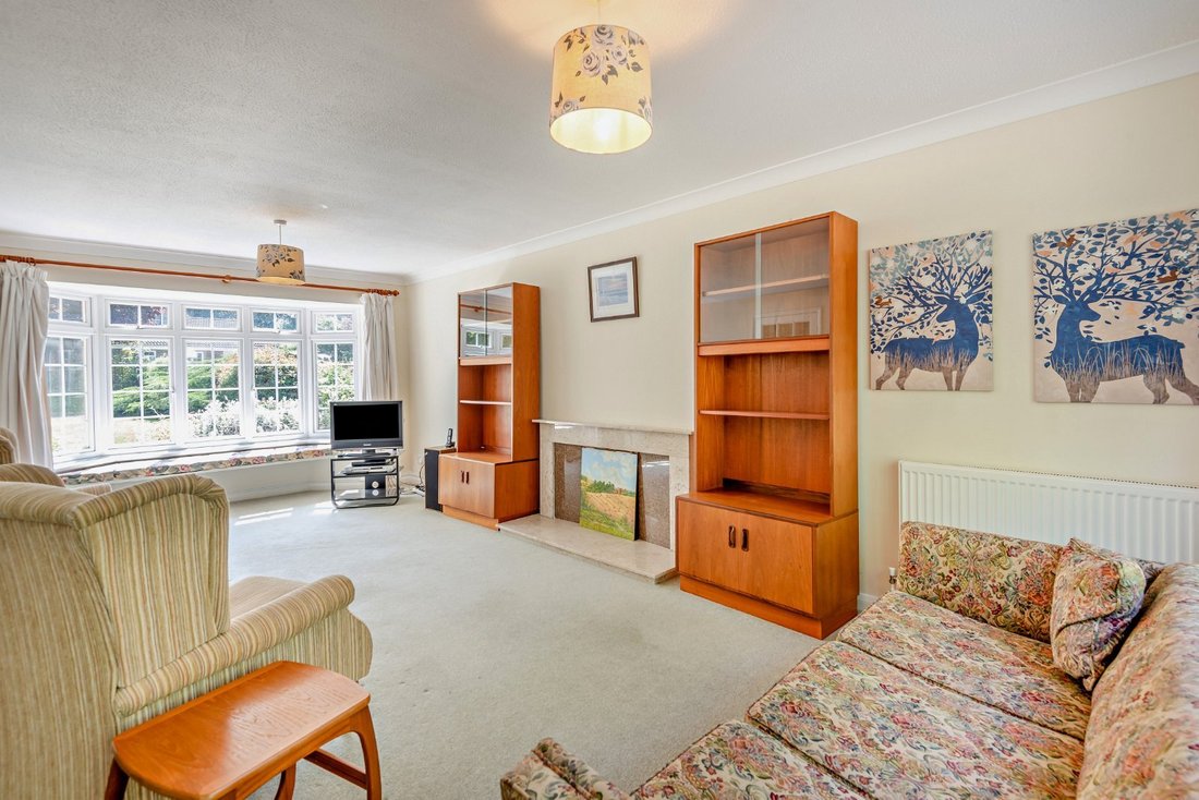 House in South Ascot, England 2 - 17933584