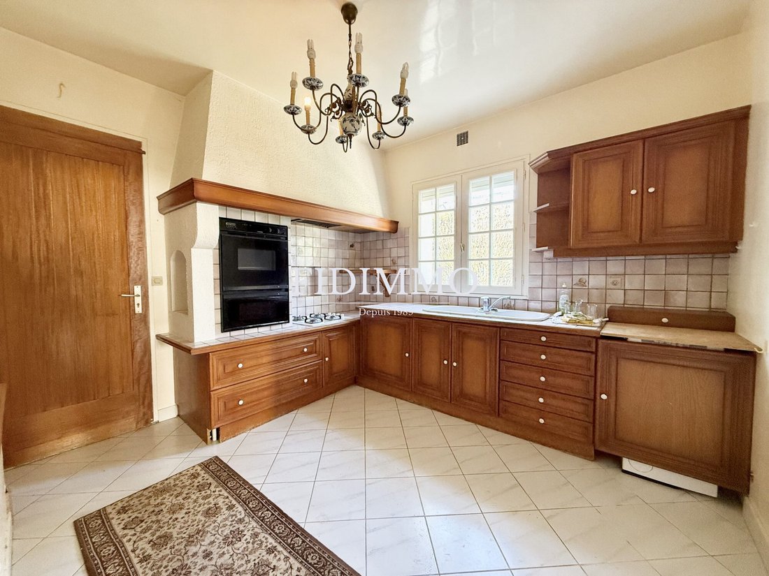 House in Ormesson-sur-Marne, Ile-de-France, France 5 - 16315100