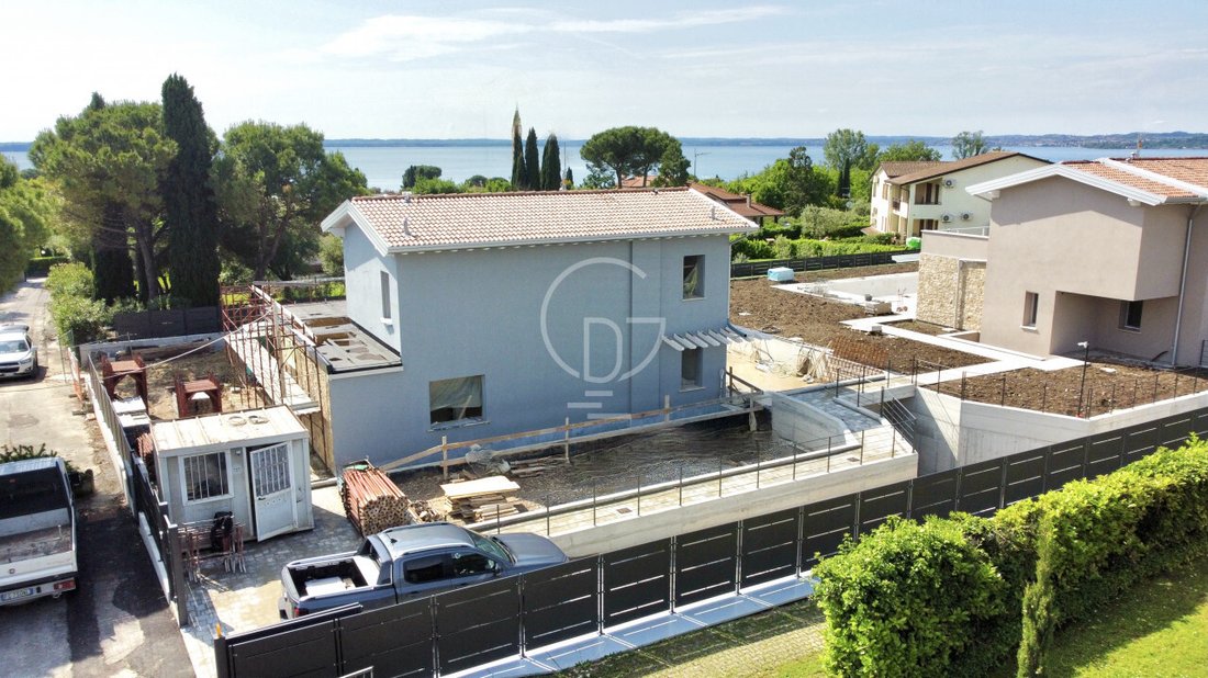 Villa in Moniga del Garda, Lombardy, Italy 4 - 17931340