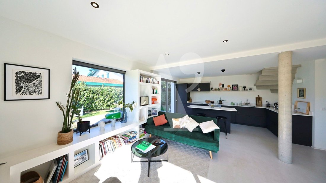 Villa in Arcangues, Nouvelle-Aquitaine, France 3 - 17075078