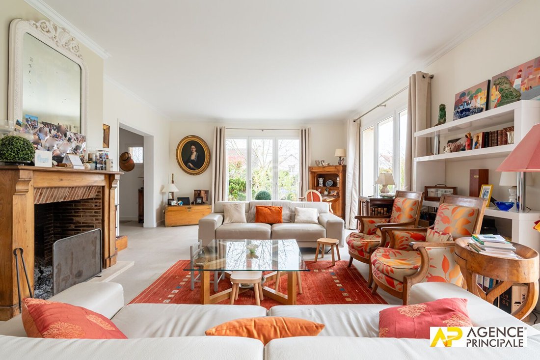Maison à Sud, Le Mesnil-le-Roi, France 4 - 17562464