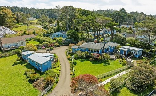 House in Mendocino, California, United States 1