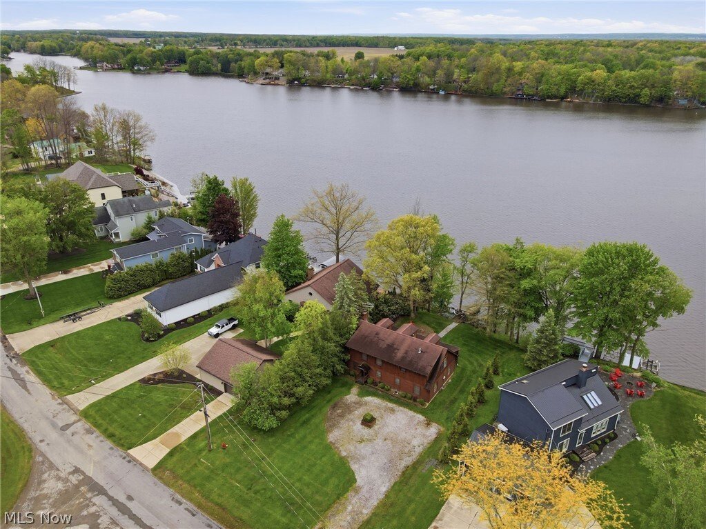 House in Rock Creek, Ohio, United States 4 - 17939015