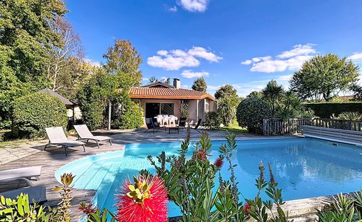 Villa in Biscarrosse, Nouvelle-Aquitaine, France 1