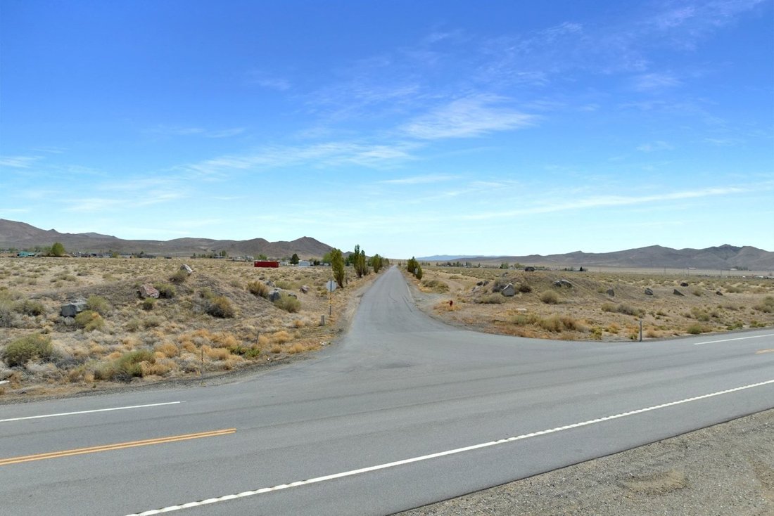 Land in Yerington, Nevada, United States 1 - 17929539