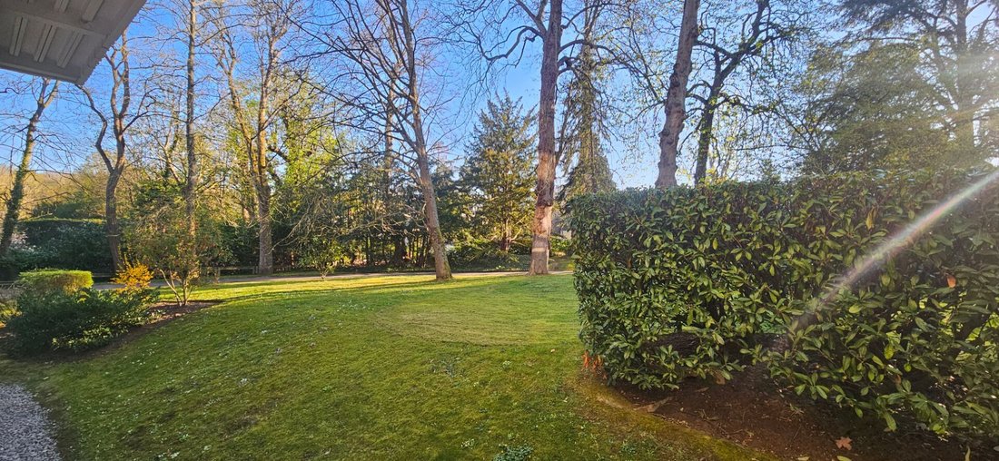 Apartment in Le Village, Louveciennes, France 3 - 17454230