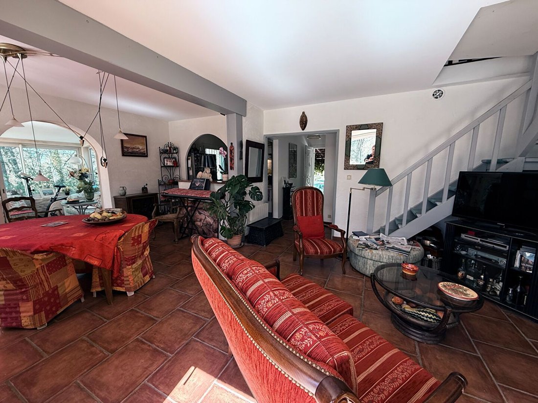 House in Ouest, Fuveau, France 5 - 15768526