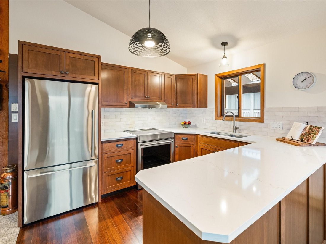 House in Whistler, British Columbia, Canada 5 - 17941727