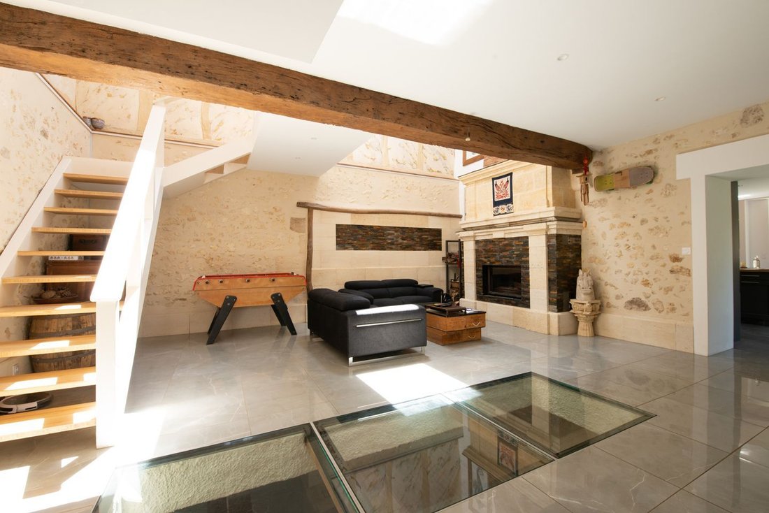 House in Saint-Caprais-de-Bordeaux, Nouvelle-Aquitaine, France 3 - 15959877