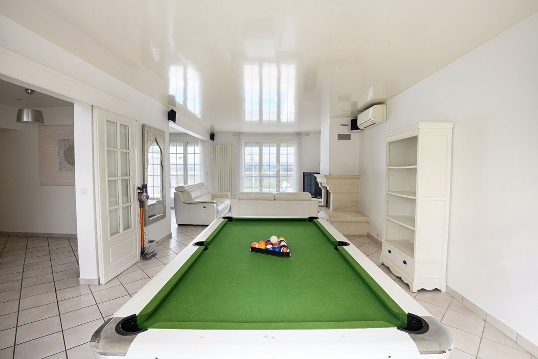 House in La Queue-en-Brie, Ile-de-France, France 5 - 17133839