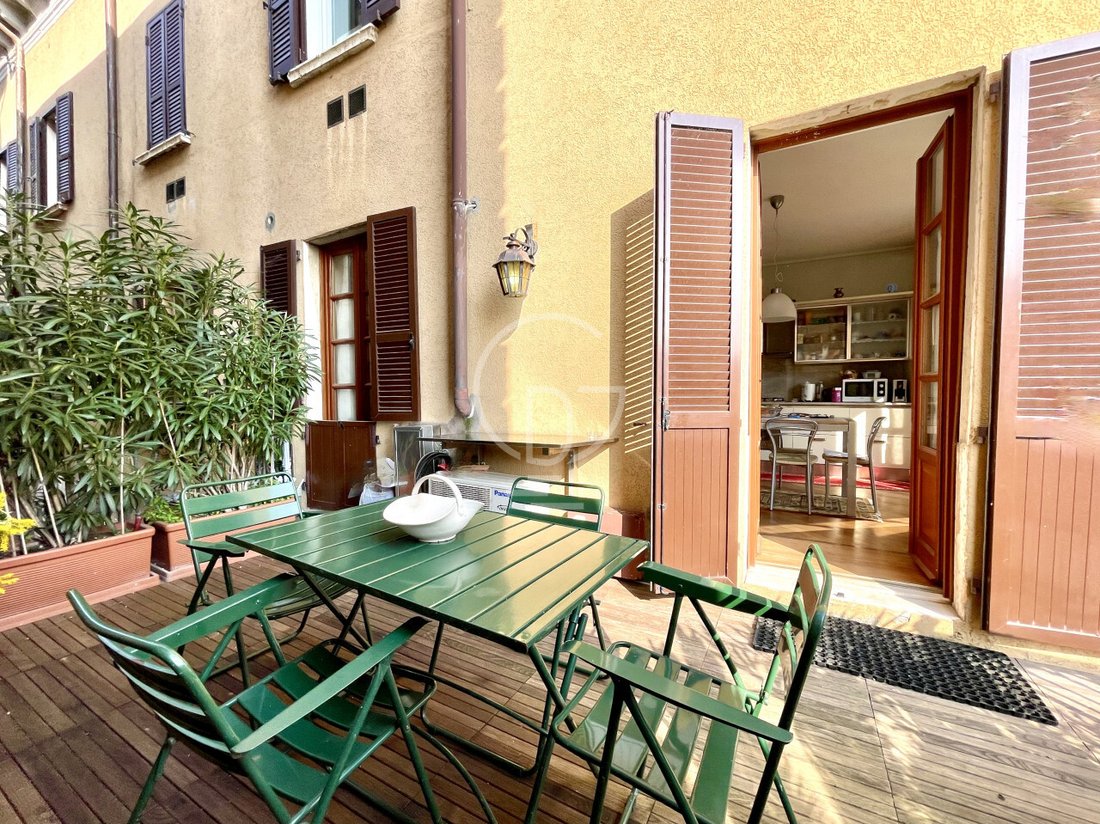 Apartment in Desenzano Centro, Desenzano del Garda, Lombardy 3 - 17931314
